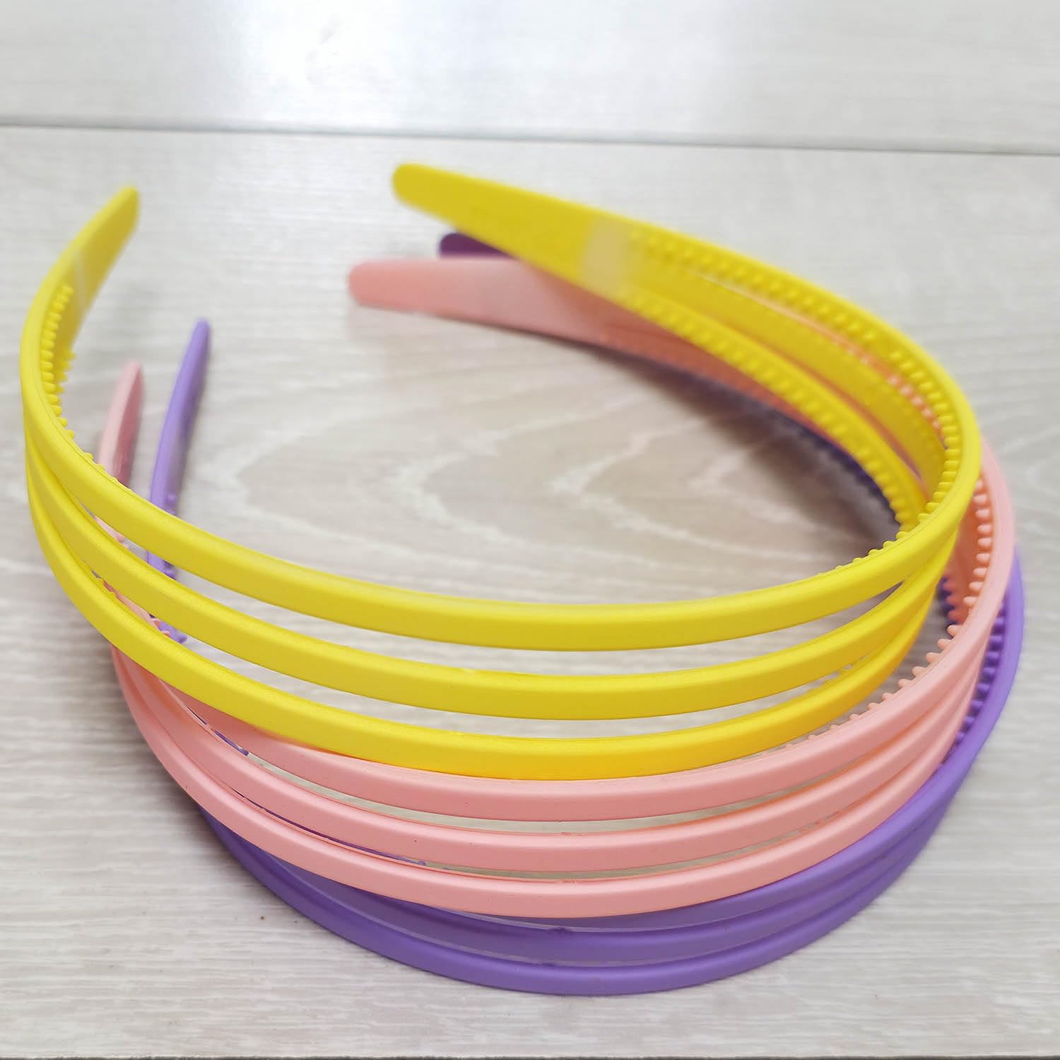6pcs Colorful Plastic Headbands Set for Girls Women, thin Hairband with inner te