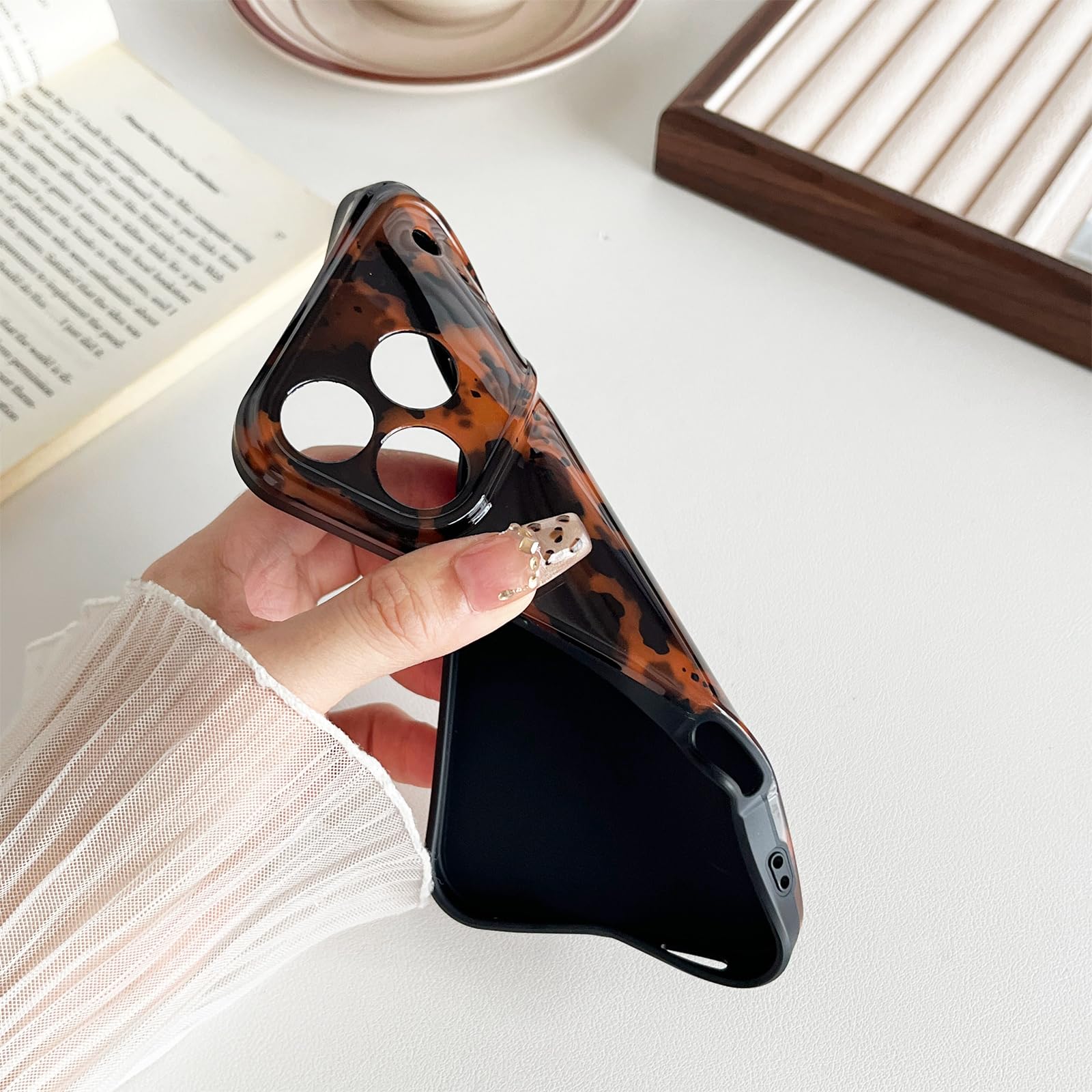 17 Pro Case For Women, Fashion Fall Tortoise Shell Phone Case, Classic Soft Tpu