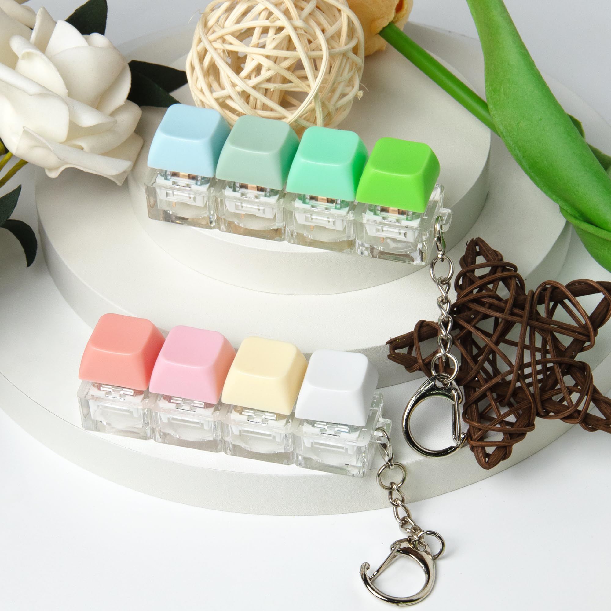Keyboard Fidget Toy, Keyboard Fidget Keychain 4-in-1 Keyboard Decompression