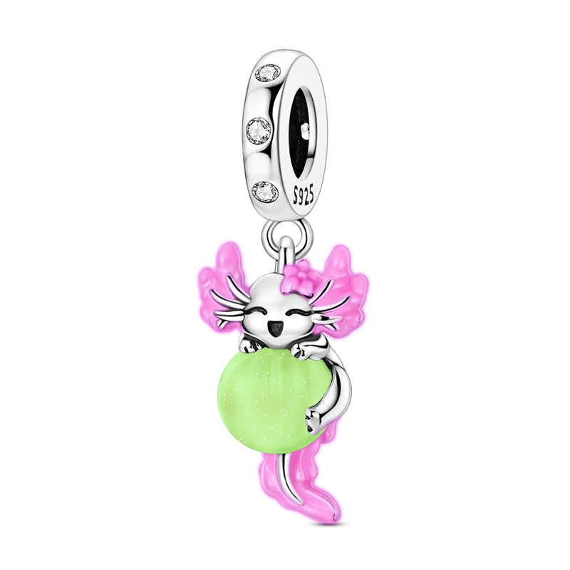 Luminous Salamander Charm